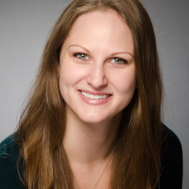 Catherine Hackney Headshot